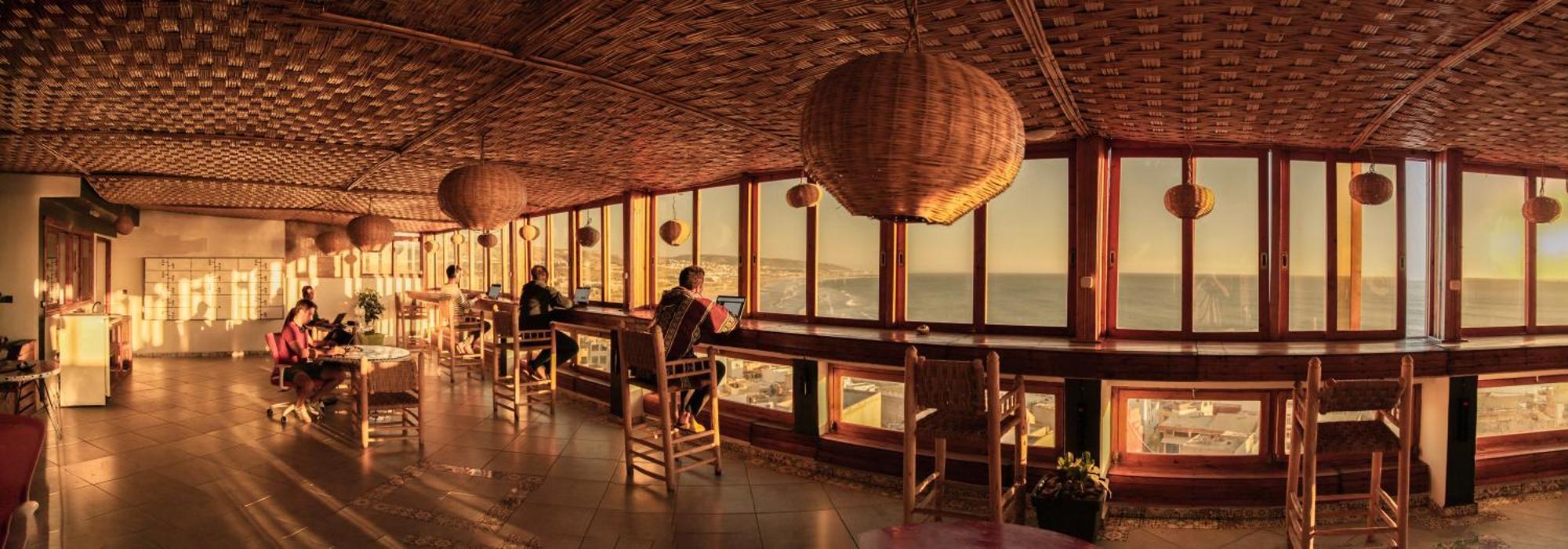 Bed and Breakfast Adventurekeys Surf Yoga Cowork à Taghazout Extérieur photo
