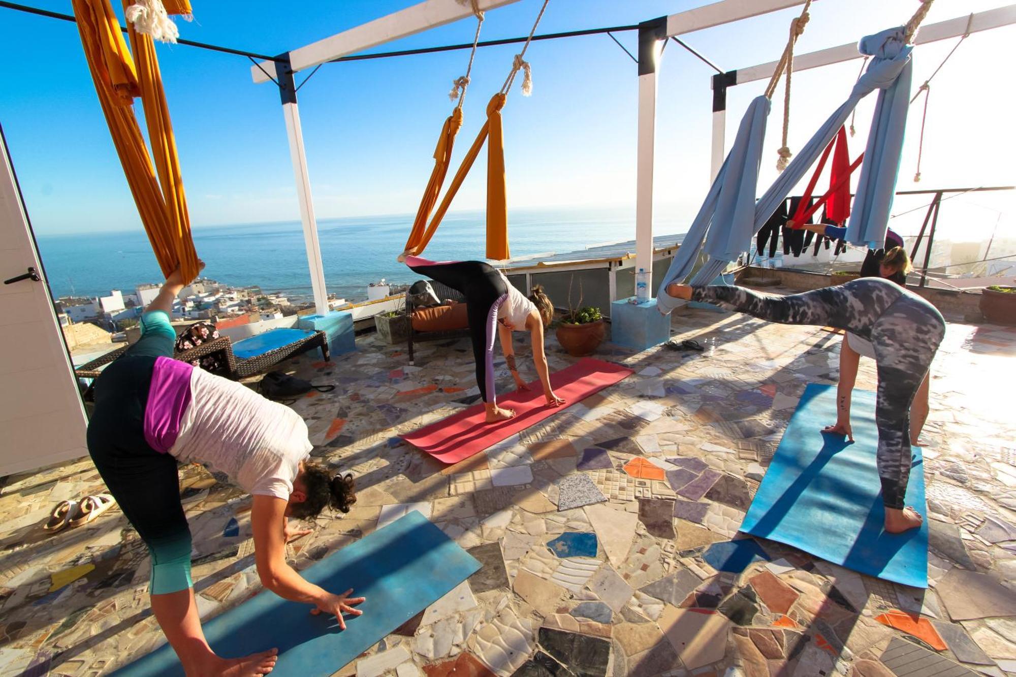 Bed and Breakfast Adventurekeys Surf Yoga Cowork à Taghazout Extérieur photo