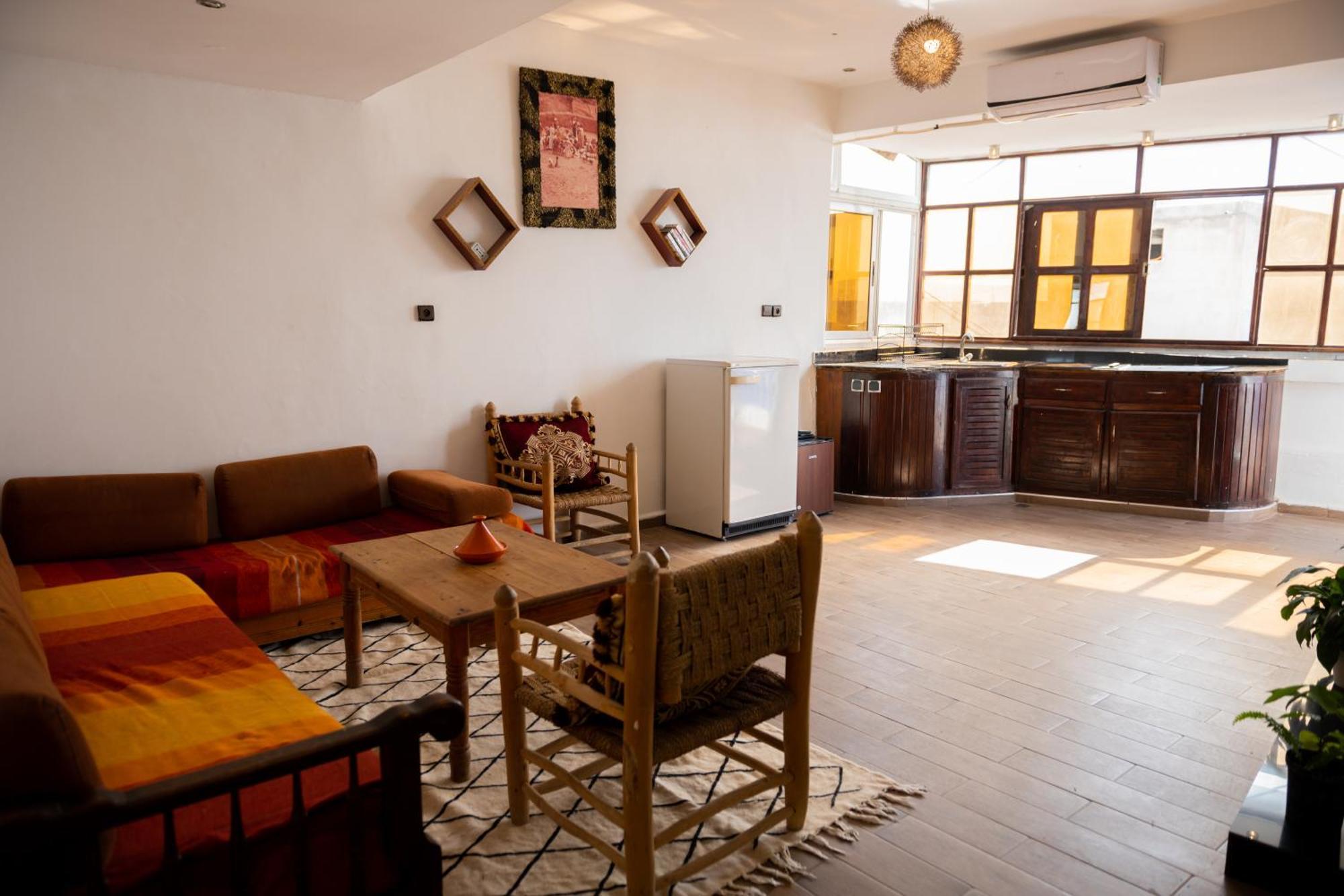 Bed and Breakfast Adventurekeys Surf Yoga Cowork à Taghazout Extérieur photo